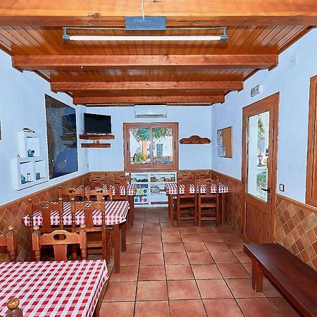 Gasthaus Lo Segador El Poble Nou del Delta Exterior foto