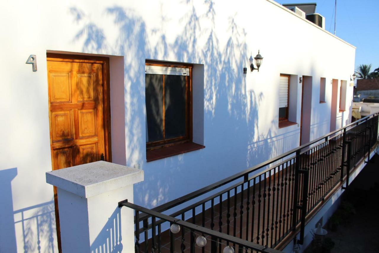 Gasthaus Lo Segador El Poble Nou del Delta Exterior foto